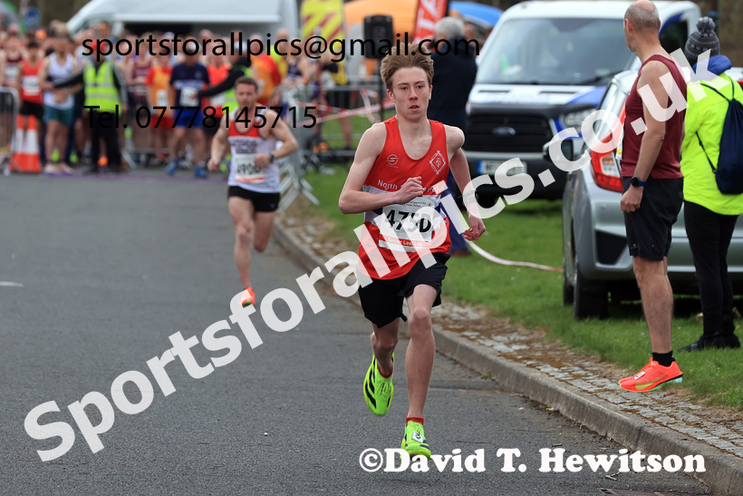 Senior Mens relay, 2026 Elswick Harriers Good Friday Road Relays and Young Athletes, Newburn,  Newcastle upon Tyne. Photo: David T. Hewitson/Sports for All Pics